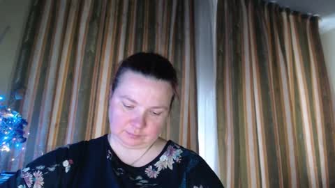 Snapshot of amorelara chatting on June 14, 2026, 5:26 pm amorelara online show from June 14, 2026, 5:26 pm