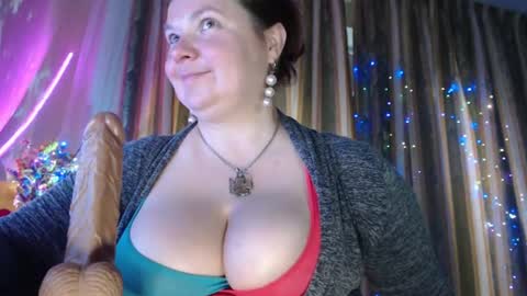 Snapshot of amorelara chatting on June 23, 2026, 2:04 pm amorelara online show from June 23, 2026, 2:04 pm