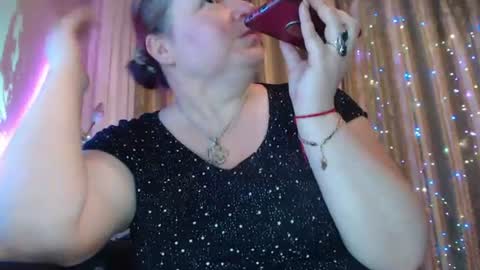 Snapshot of amorelara chatting on July 4, 2026, 7:03 am amorelara online show from July 4, 2026, 7:03 am