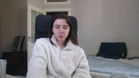 miss unforgettable online show from May 10, 2026, 11:37 am