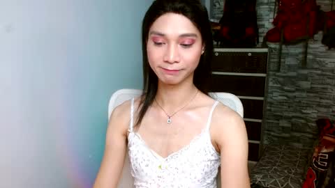 Snapshot of amorous_tina chatting on March 5, 2026, 10:17 pm Tina online show from March 5, 2026, 10:17 pm