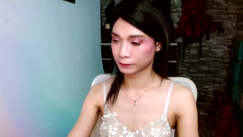 Snapshot of amorous_tina chatting on July 7, 2026, 4:00 pm Tina online show from July 7, 2026, 4:00 pm