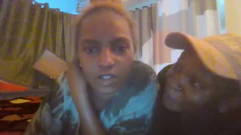 Snapshot of amorr_love chatting on March 17, 2026, 8:17 am Dorothy online show from March 17, 2026, 8:17 am