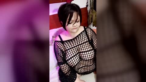 amputee_woman online show from March 11, 2026, 1:55 am