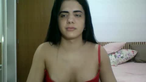 Snapshot of amputeeluna chatting on May 13, 2026, 12:30 am amputeeluna online show from May 13, 2026, 12:30 am