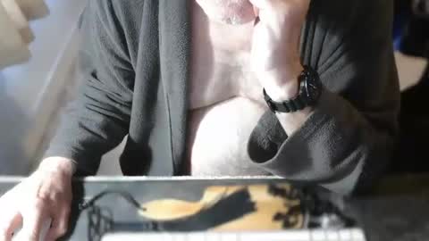 amslave4f online show from August 7, 2026, 7:10 am