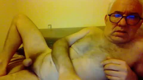 amstel69 online show from October 3, 2025, 3:20 pm