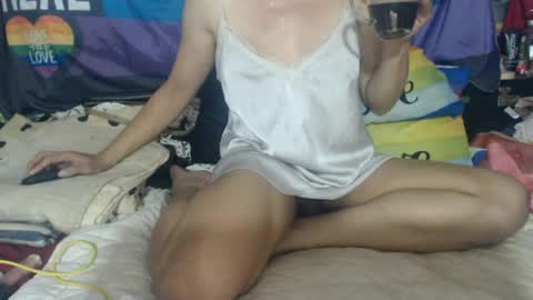 Snapshot of amuy_amuy chatting on July 6, 2026, 6:10 am Amuy online show from July 6, 2026, 6:10 am