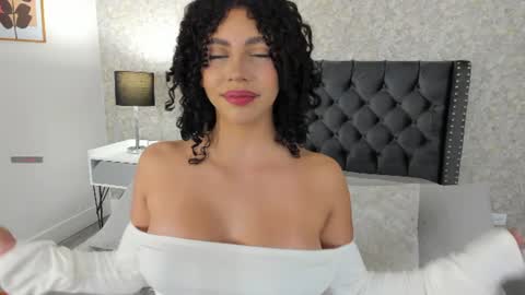 Amy online show from July 4, 2026, 8:04 pm