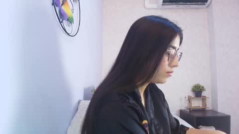 Snapshot of amy__wats0n chatting on October 29, 2025, 7:15 pm amy__wats0n online show from October 29, 2025, 7:15 pm