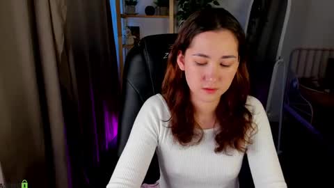 Amy follow me  online show from March 16, 2026, 9:13 am