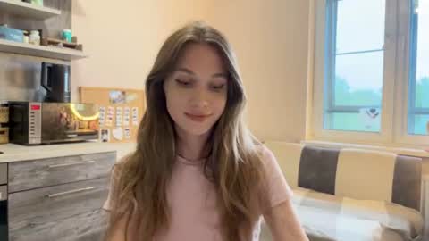 Snapshot of amy_chill chatting on June 17, 2026, 4:52 pm Amy Chill online show from June 17, 2026, 4:52 pm