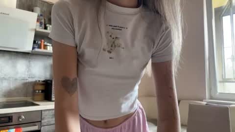 Snapshot of amy_chill chatting on June 26, 2026, 10:52 am Amy Chill online show from June 26, 2026, 10:52 am