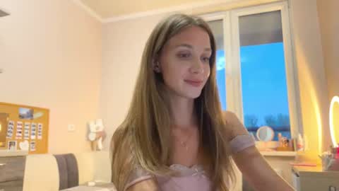 Snapshot of amy_chill chatting on July 29, 2026, 6:50 pm Amy Chill online show from July 29, 2026, 6:50 pm