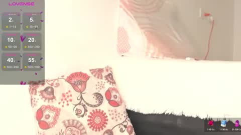 Snapshot of amy_isabella chatting on May 23, 2026, 6:56 pm amy online show from May 23, 2026, 6:56 pm