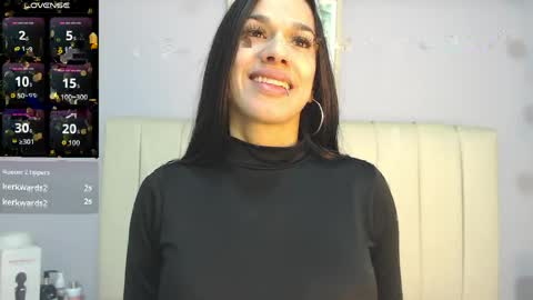 Snapshot of amy_le chatting on May 12, 2026, 1:52 pm Amy online show from May 12, 2026, 1:52 pm