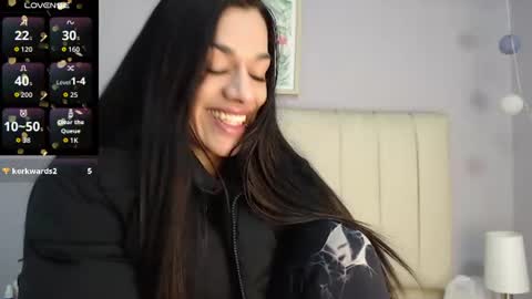 Snapshot of amy_le chatting on June 19, 2026, 1:37 pm Amy online show from June 19, 2026, 1:37 pm