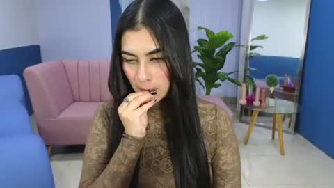 Snapshot of amy_lovelydoll chatting on July 8, 2026, 7:18 pm Amy online show from July 8, 2026, 7:18 pm