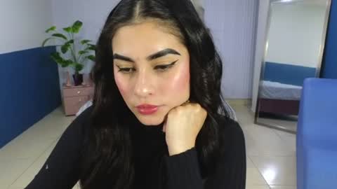 Snapshot of amy_lovelydoll chatting on August 6, 2026, 7:49 pm Amy online show from August 6, 2026, 7:49 pm