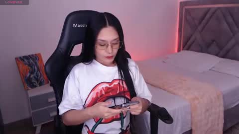 Mia Cristancho online show from August 2, 2026, 3:43 pm