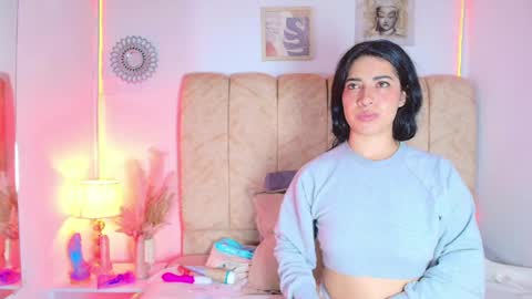 Snapshot of amy_swann chatting on May 22, 2026, 11:49 am Amy online show from May 22, 2026, 11:49 am