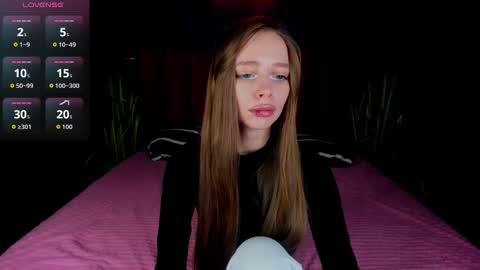 Snapshot of amy_vayne chatting on November 24, 2025, 4:34 am Amy online show from November 24, 2025, 4:34 am