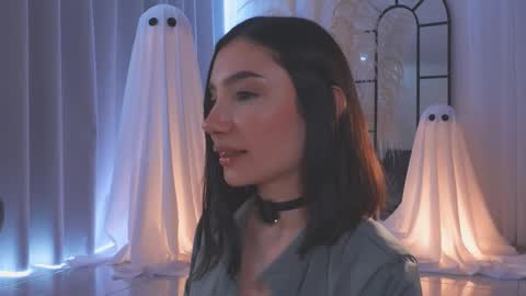 Snapshot of amyarmstrong chatting on October 25, 2025, 7:30 pm Amy Armstrong online show from October 25, 2025, 7:30 pm