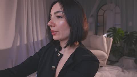 Amy Armstrong online show from May 7, 2026, 10:59 pm