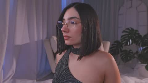Amy Armstrong online show from July 7, 2026, 10:36 pm