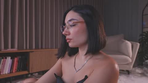Amy Armstrong online show from July 29, 2026, 11:25 pm