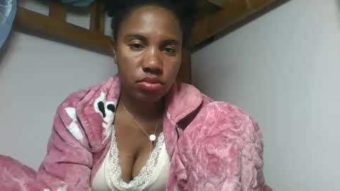 Amyatche online show from July 16, 2026, 5:35 am