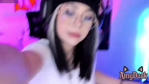 Amy online show from April 28, 2026, 11:21 pm