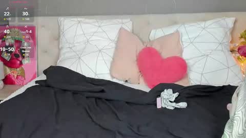 Amy online show from July 19, 2026, 1:20 am
