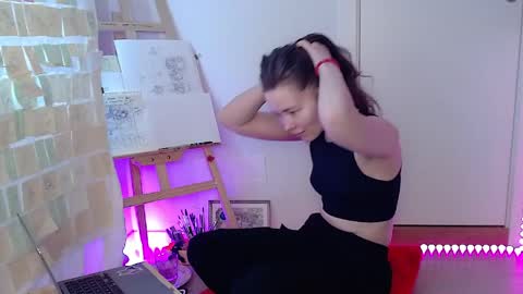 Snapshot of amydreamgirl chatting on May 20, 2026, 4:57 pm amydreamgirl online show from May 20, 2026, 4:57 pm