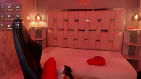 Snapshot of amyevan_ chatting on September 18, 2025, 10:01 pm amyevan_ online show from September 18, 2025, 10:01 pm