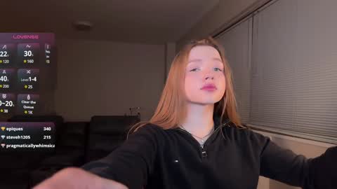 Snapshot of amyjj chatting on December 15, 2024, 6:07 am Amy online show from December 15, 2024, 6:07 am