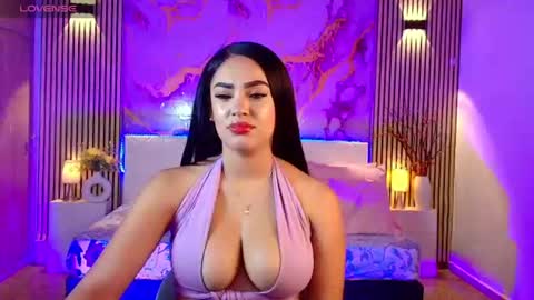 amyjohnsonn online show from July 3, 2026, 3:13 am