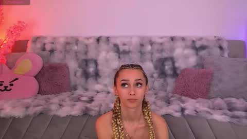amykentt online show from May 10, 2026, 4:01 pm