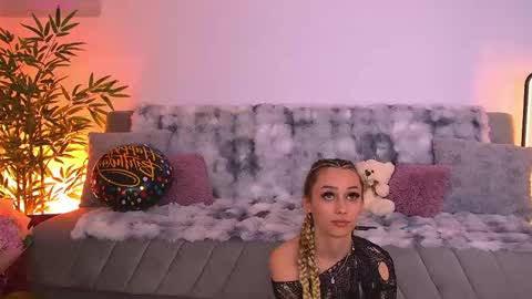 amykentt online show from May 14, 2026, 4:14 pm