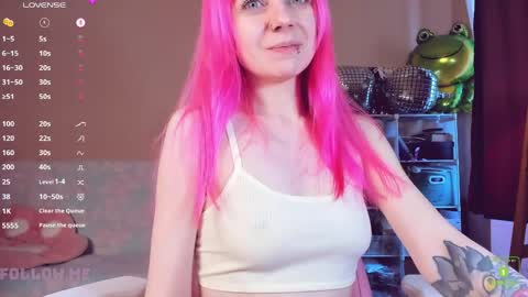Amy Rose online show from May 3, 2026, 9:04 am
