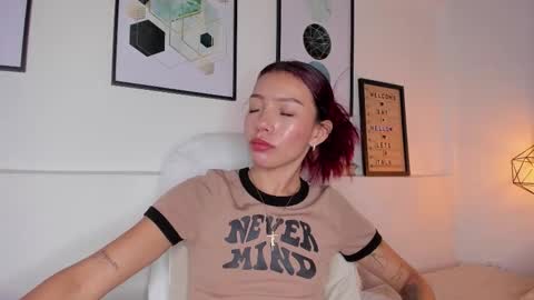 Amy online show from September 15, 2025, 1:55 pm