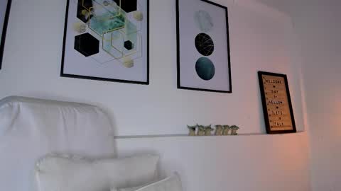 Amy online show from February 23, 2026, 11:40 am