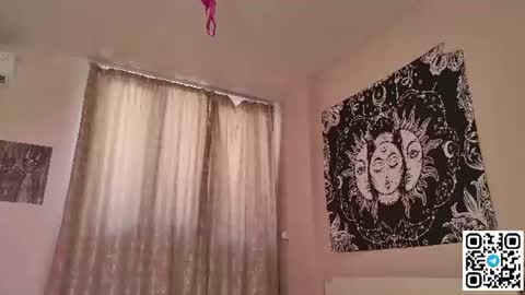 amyskymoon online show from July 24, 2026, 1:53 pm