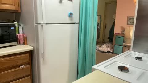 Snapshot of amysmilez chatting on January 31, 2025, 2:39 pm Amy Smilez online show from January 31, 2025, 2:39 pm