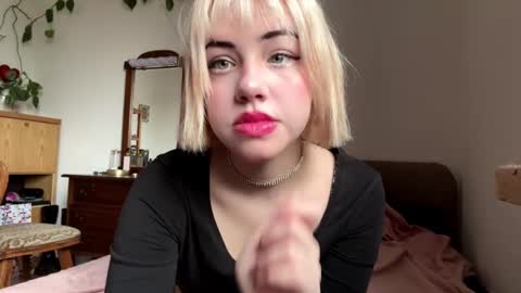 Amy online show from March 16, 2026, 7:12 am