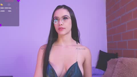 Snapshot of amyw0w chatting on February 23, 2025, 1:13 am IG amyw0w online show from February 23, 2025, 1:13 am