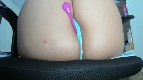 Snapshot of amywalker01 chatting on September 25, 2025, 9:51 pm amy online show from September 25, 2025, 9:51 pm