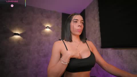 Snapshot of amywalker_ chatting on June 4, 2026, 9:59 am AMY WALKER online show from June 4, 2026, 9:59 am