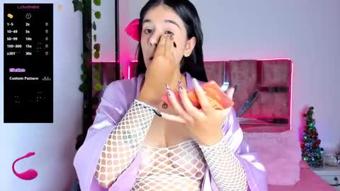 Amy online show from December 1, 2024, 11:04 pm