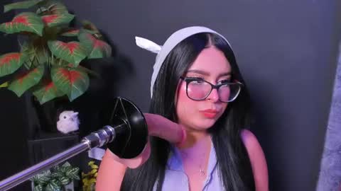 Snapshot of amywhitte_ chatting on July 1, 2026, 3:41 am amywhitte_ online show from July 1, 2026, 3:41 am
